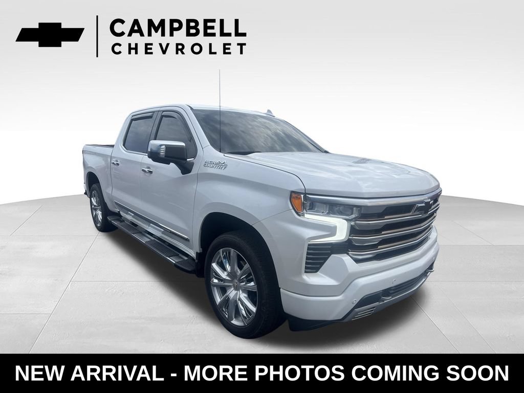 Used 2022 Chevrolet Silverado 1500 High Country w/ High Country Premium Package AWD/4WD image 7