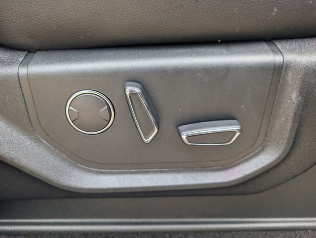 Used 2019 Ford F250 Lariat w/ Lariat Value Package image 28