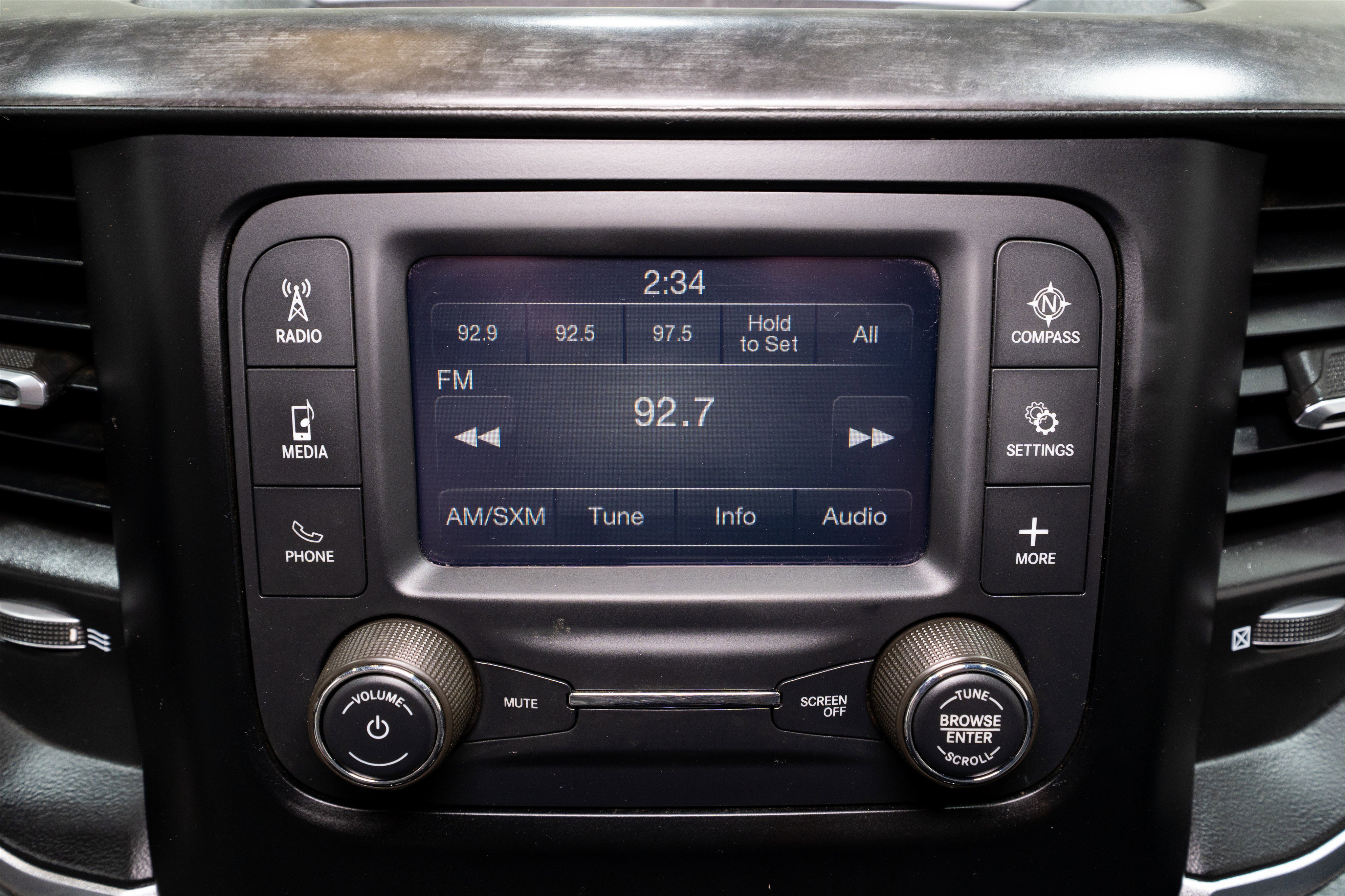 Used 2024 RAM 3500 SLT w/ Quick Order Package 2YG SLT image 17