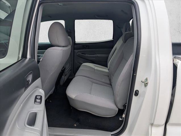 Used 2014 Toyota Tacoma PreRunner w/ SR5 Package RWD image 16