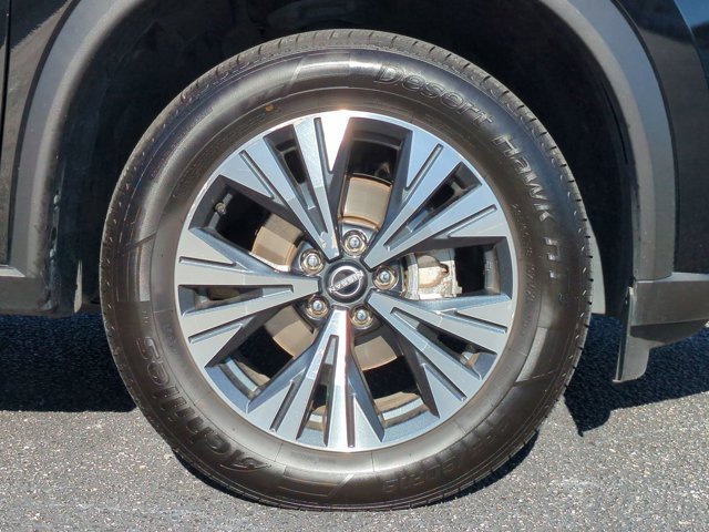 Certified 2023 Nissan Rogue SV image 10