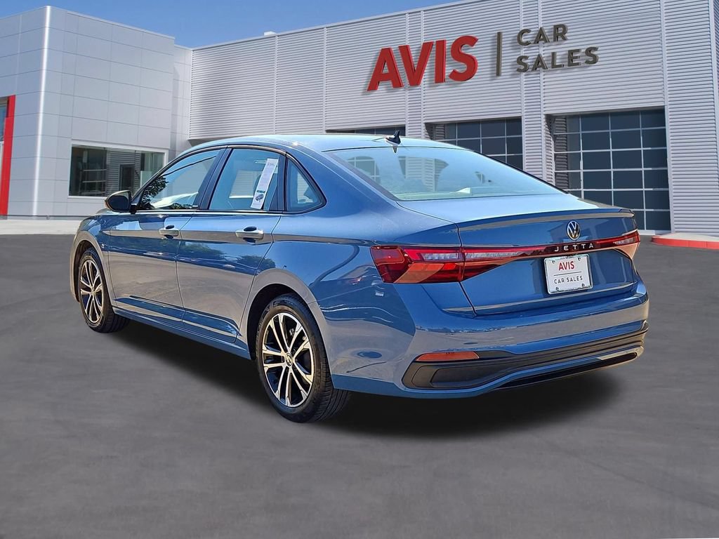 Used 2025 Volkswagen Jetta Sport FWD image 9