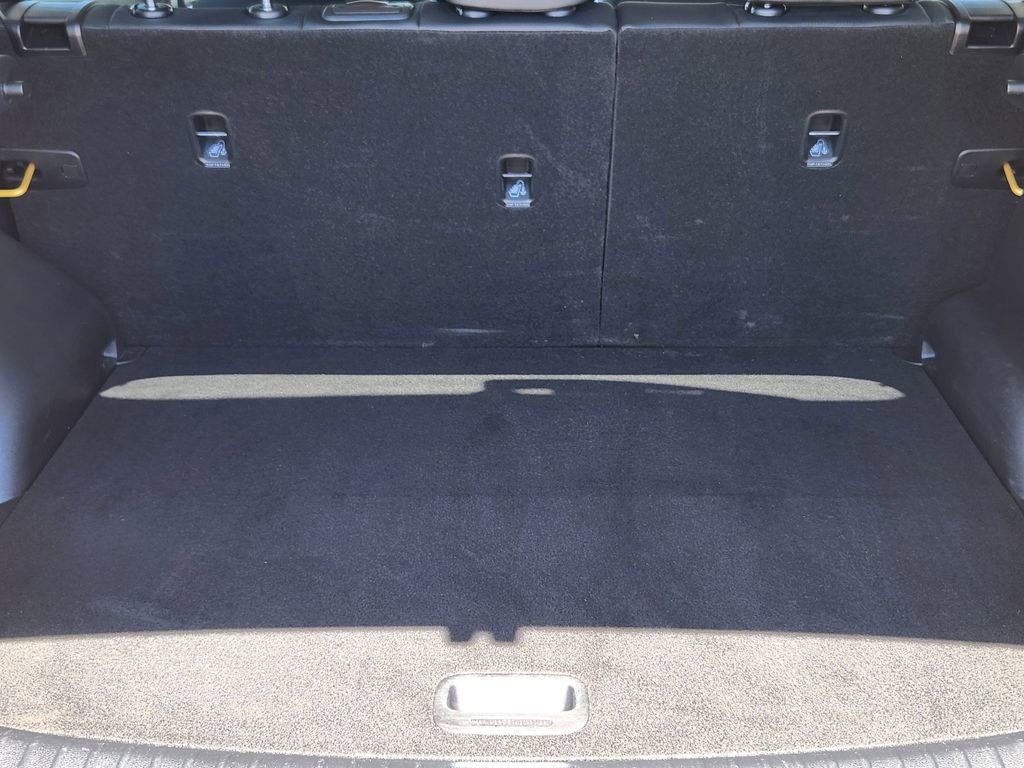 Certified 2022 Kia Seltos SX w/ Sunroof Package AWD/4WD image 17