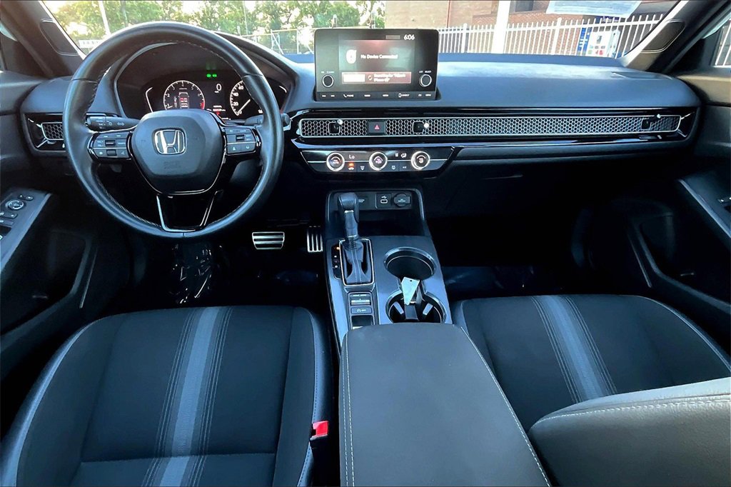 Used 2024 Honda Civic Sport image 14