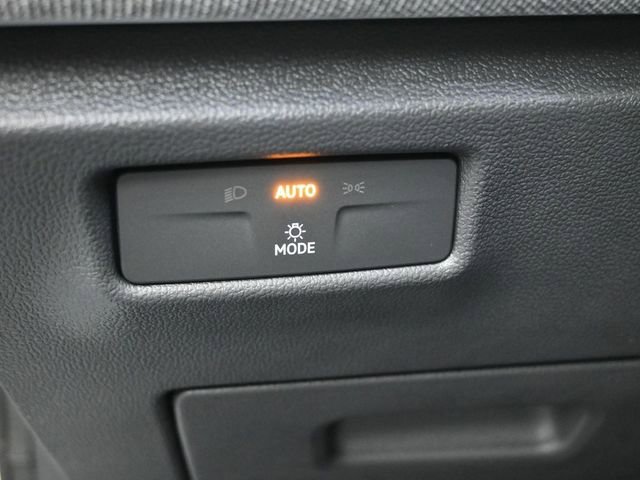 New 2026 Volkswagen Tiguan S image 21