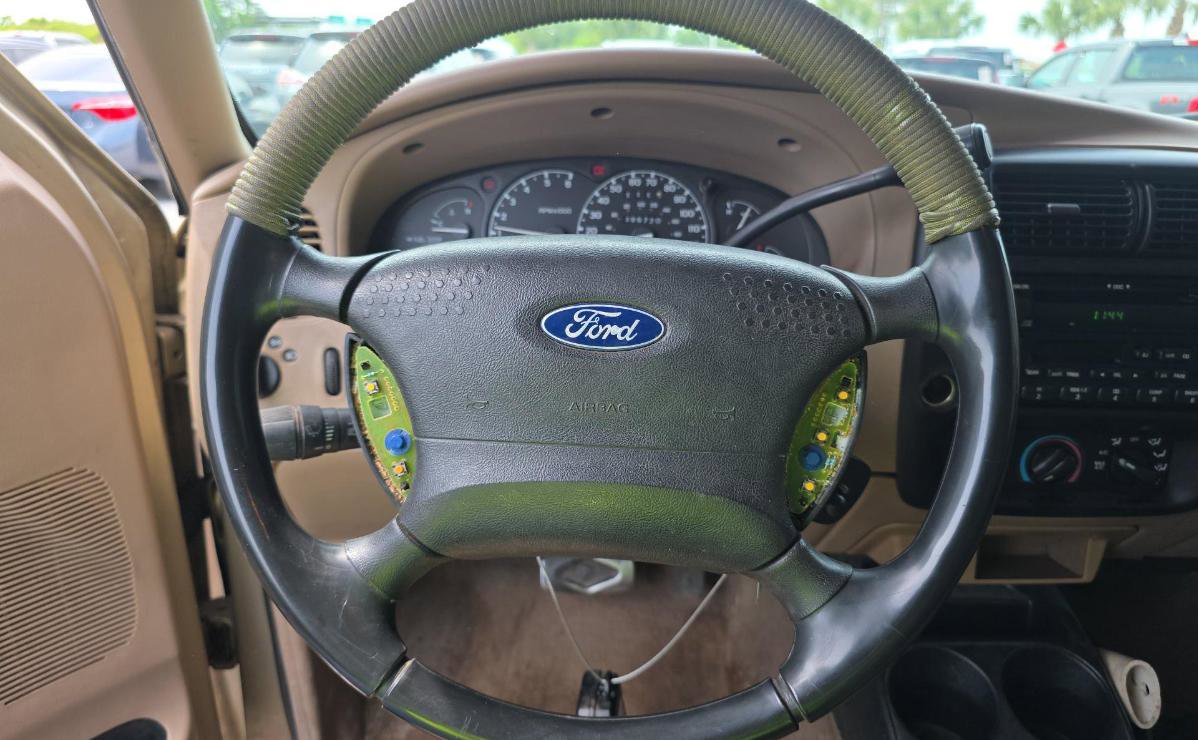 Used 2002 Ford Ranger XL RWD image 10