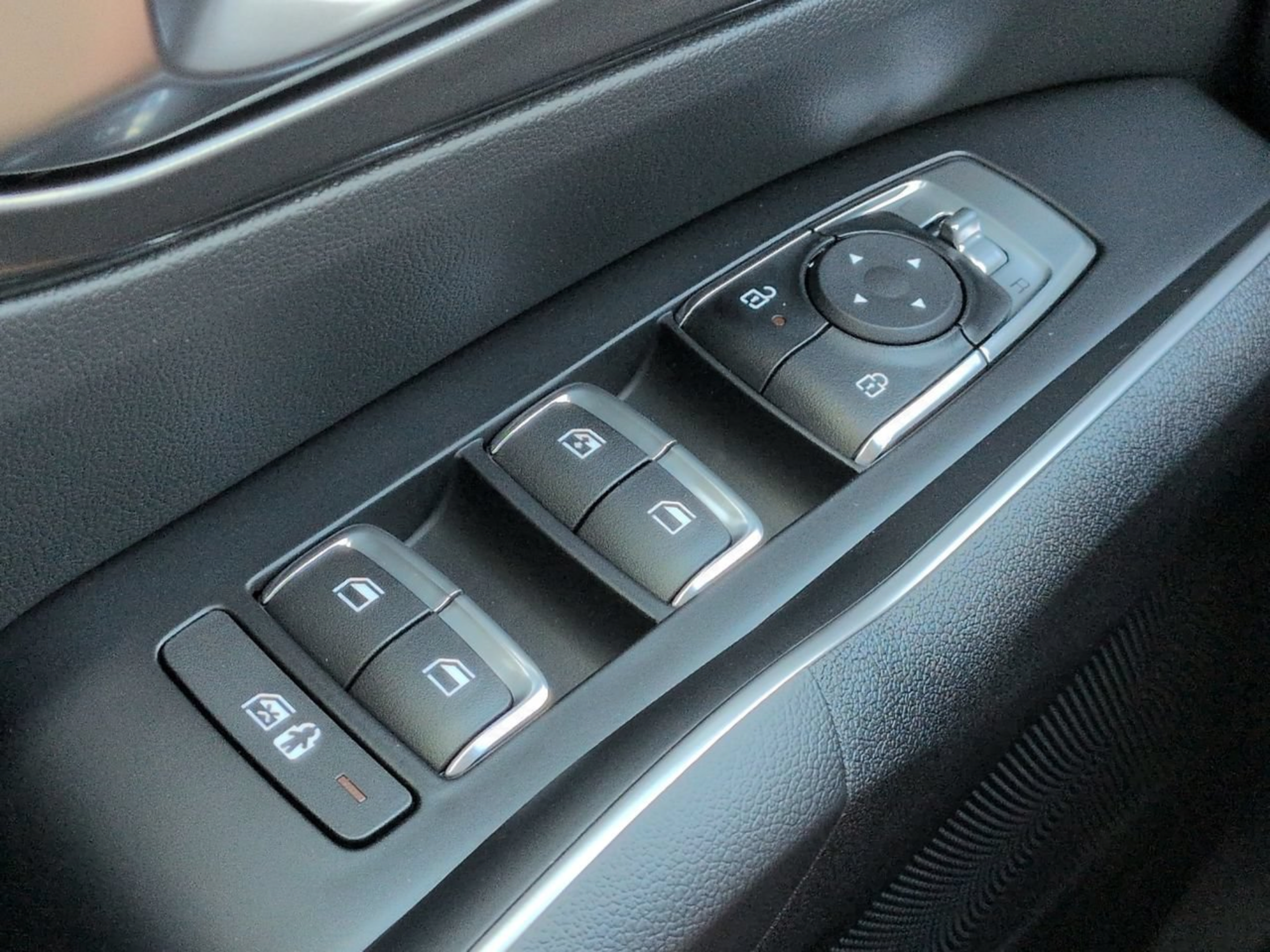 New 2026 Kia Sorento LX FWD image 33