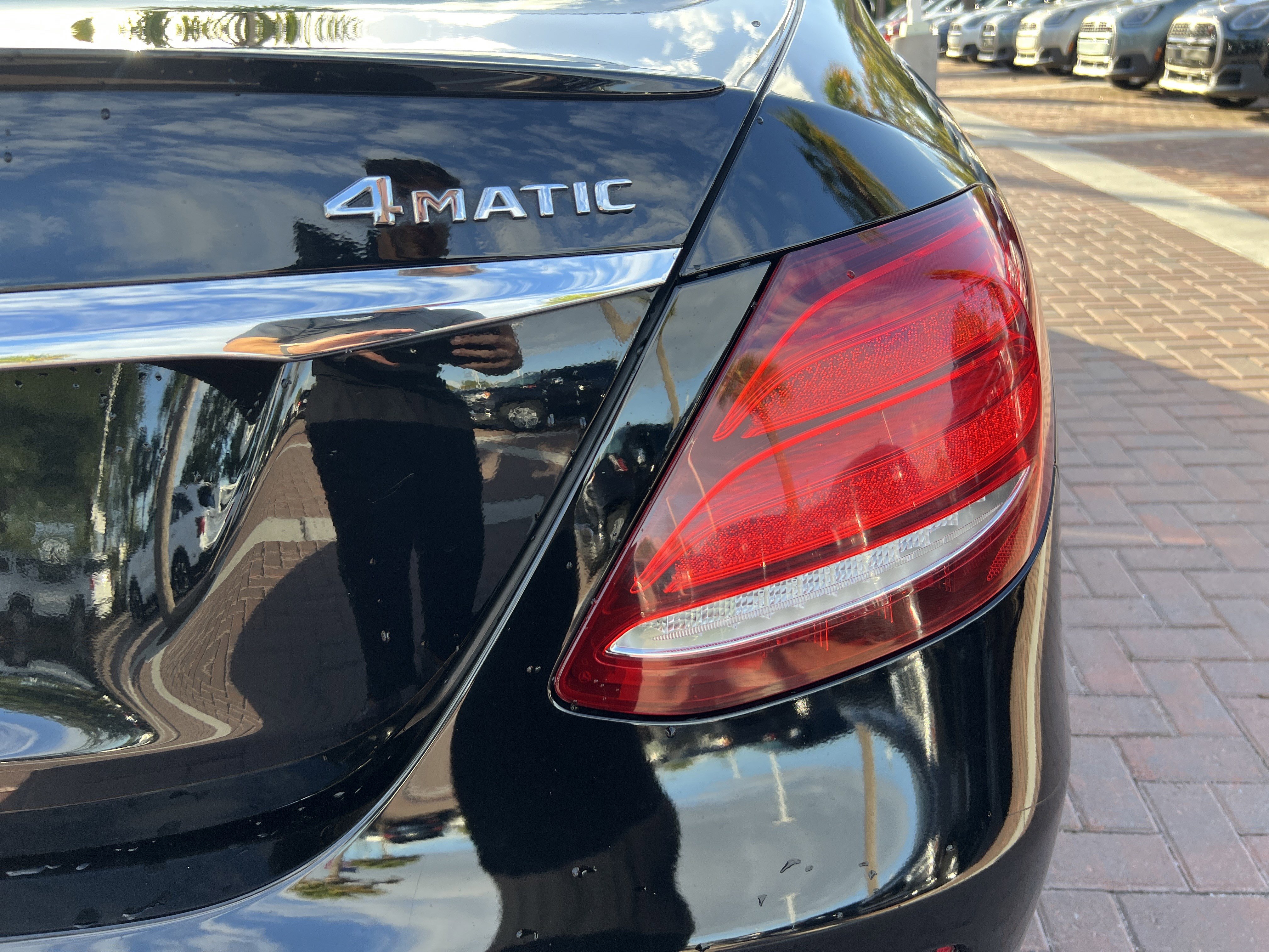 Used 2020 Mercedes-Benz E 350 4MATIC Sedan image 43