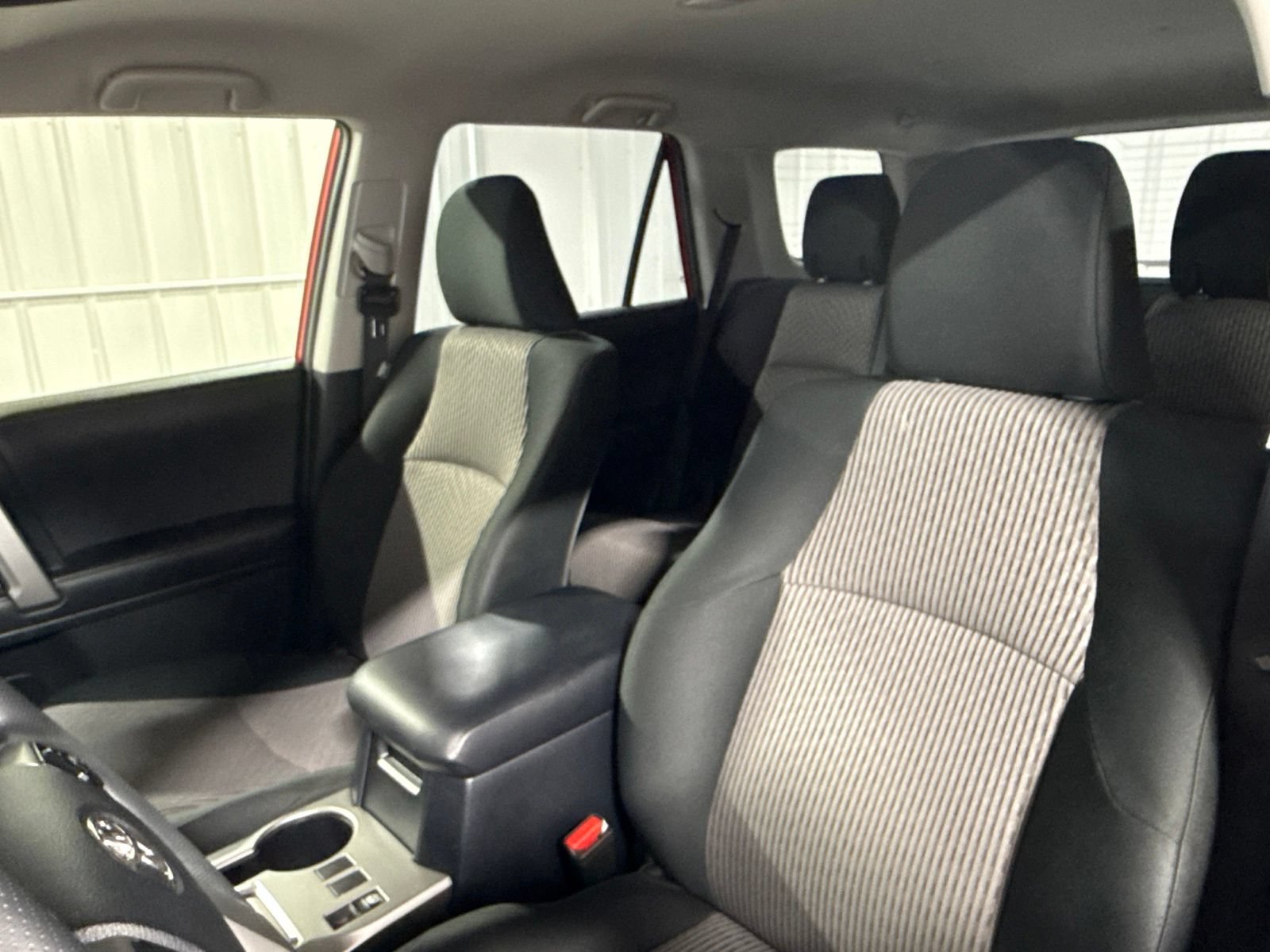 Used 2024 Toyota 4Runner SR5 AWD/4WD image 21