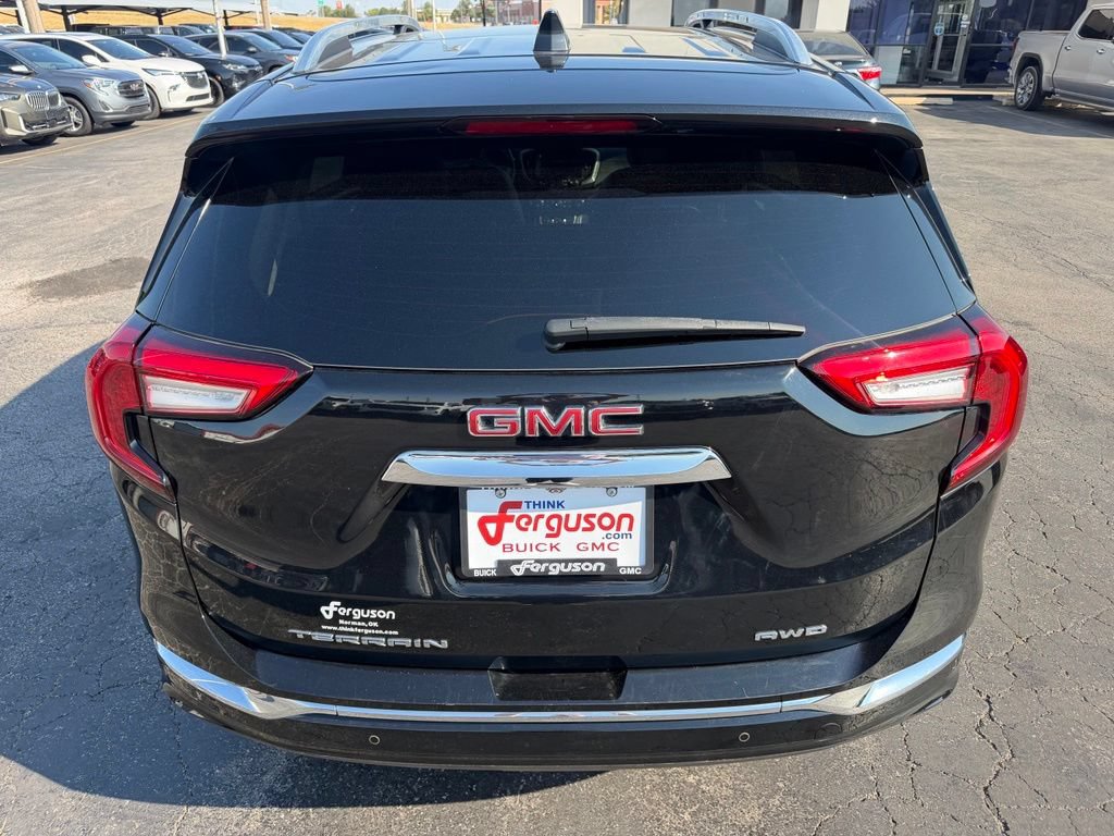 Used 2022 GMC Terrain Denali w/ Black Diamond Edition AWD/4WD image 14
