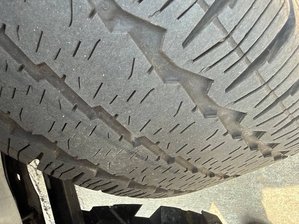 Used 2025 Ford Transit 250 Low Roof w/ Exterior Upgrade Package RWD image 27