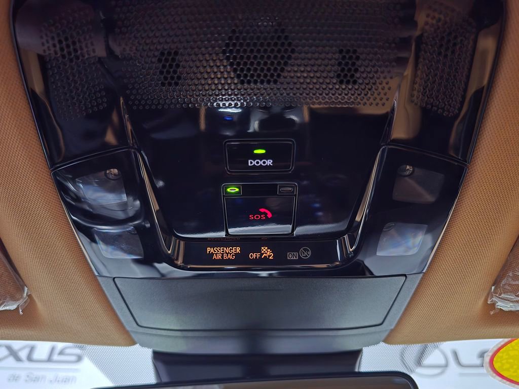 Used 2025 Lexus NX 250 FWD image 18