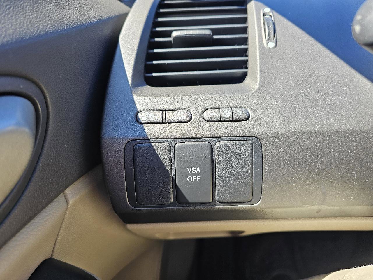 Used 2010 Honda Civic EX-L image 40