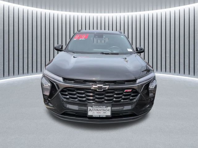 Used 2024 Chevrolet Trax RS w/ Driver Confidence Package FWD image 13