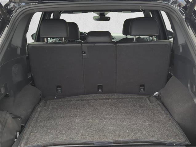 Used 2024 Volkswagen Tiguan SEL R-Line image 5
