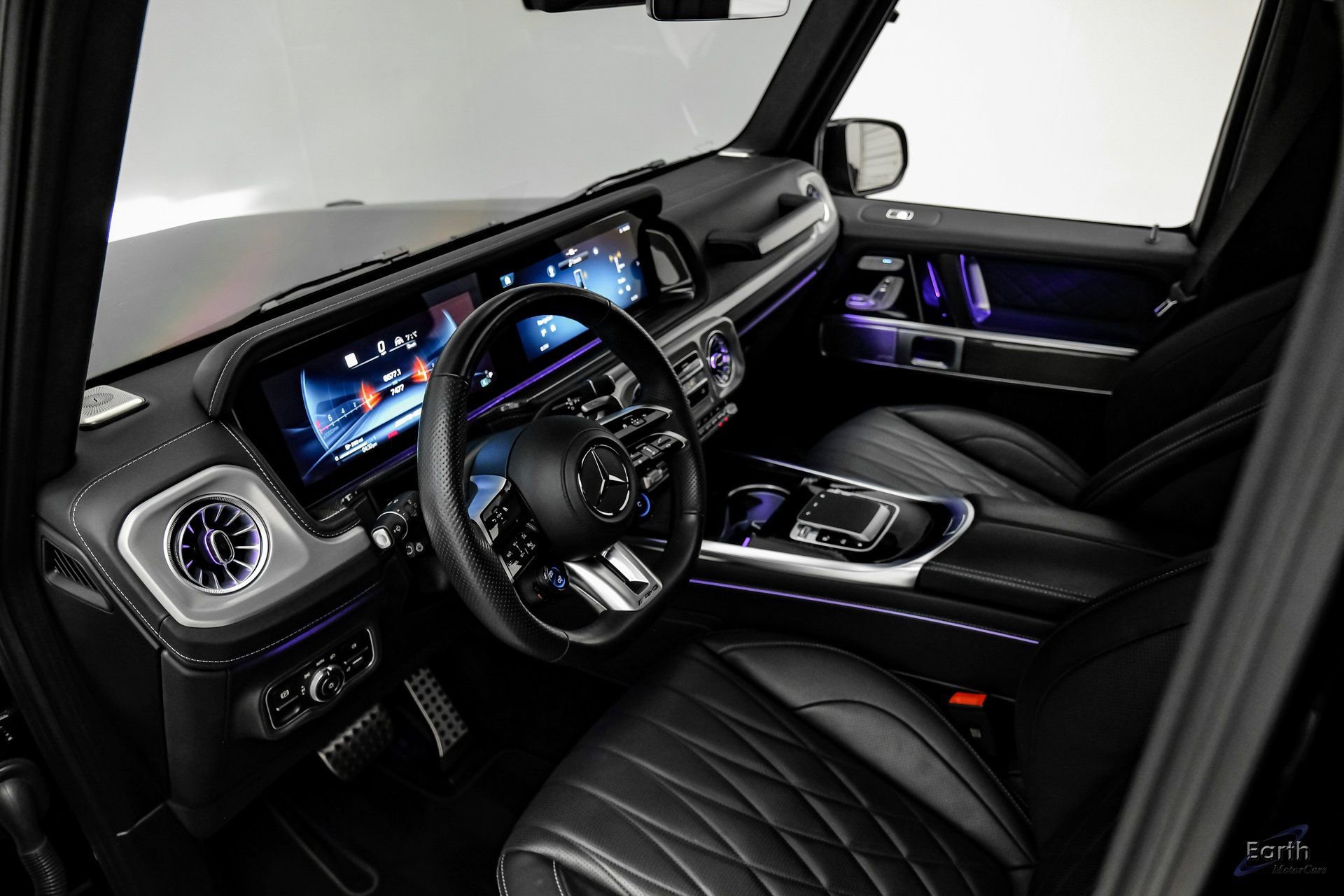 Used 2025 Mercedes-Benz G 63 AMG 4MATIC image 2