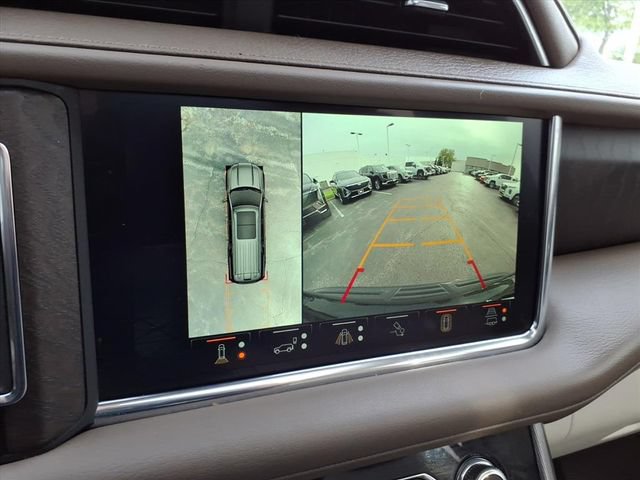 Used 2023 GMC Yukon Denali w/ Advanced Technology Package AWD/4WD image 34