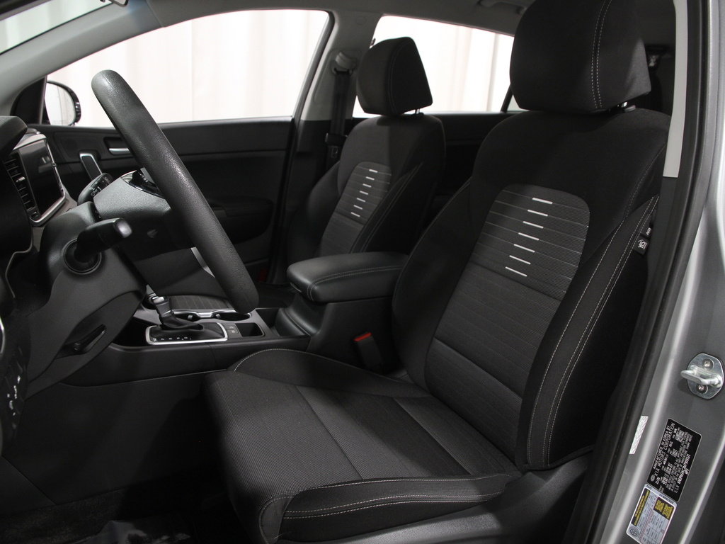 Used 2021 Kia Sportage LX w/ LX Fwd Popular Package image 5