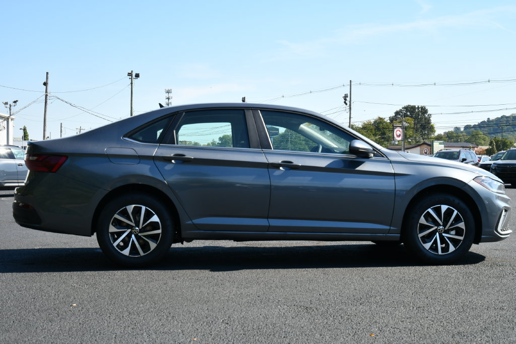 New 2027 Volkswagen Jetta S FWD image 7