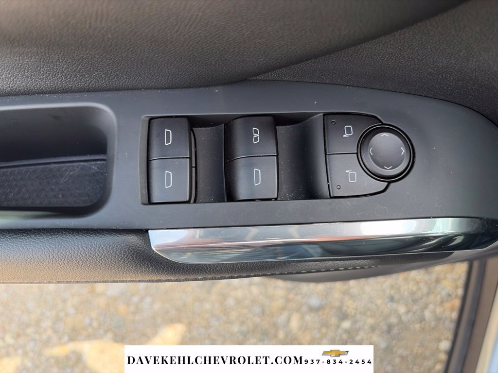 Used 2026 Chevrolet Traverse LT w/ Midnight/Sport Edition AWD/4WD image 11