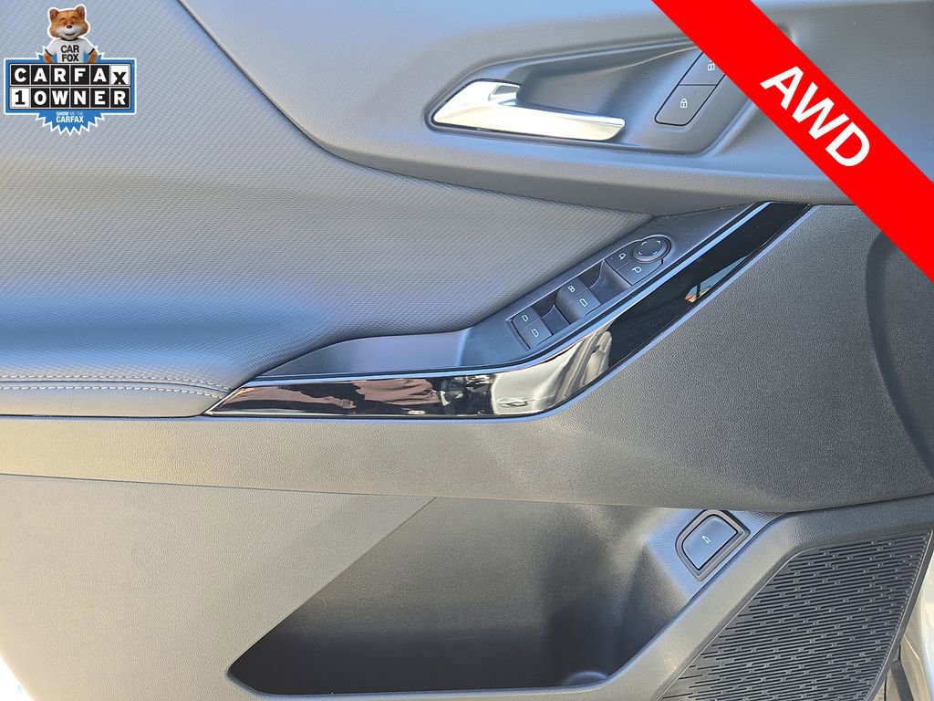 Used 2026 Chevrolet Equinox LT w/ Convenience Package II image 12
