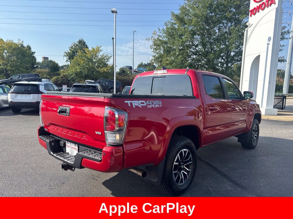 Used 2020 Toyota Tacoma TRD Sport w/ TRD Premium Sport Package AWD/4WD image 8