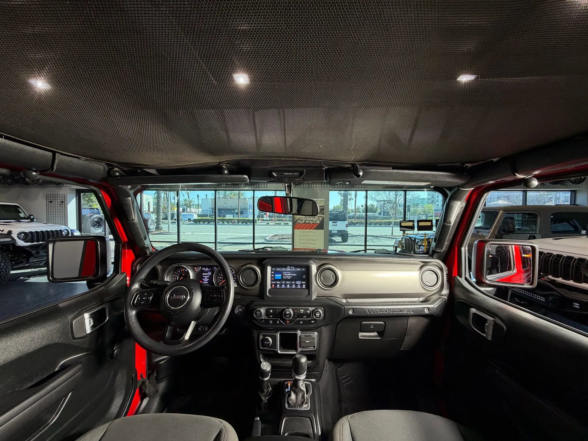 Used 2018 Jeep Wrangler Unlimited Sport image 29