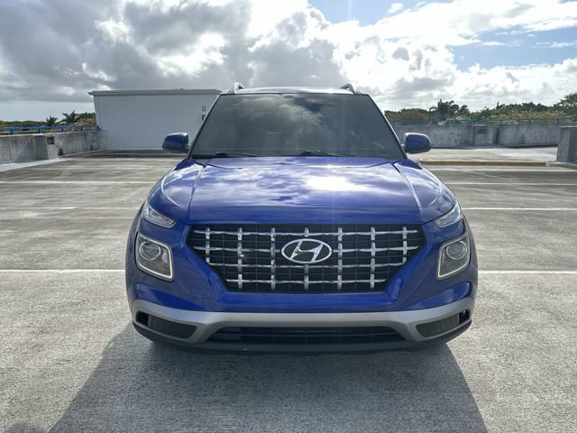 Used 2023 Hyundai Venue SEL FWD image 20