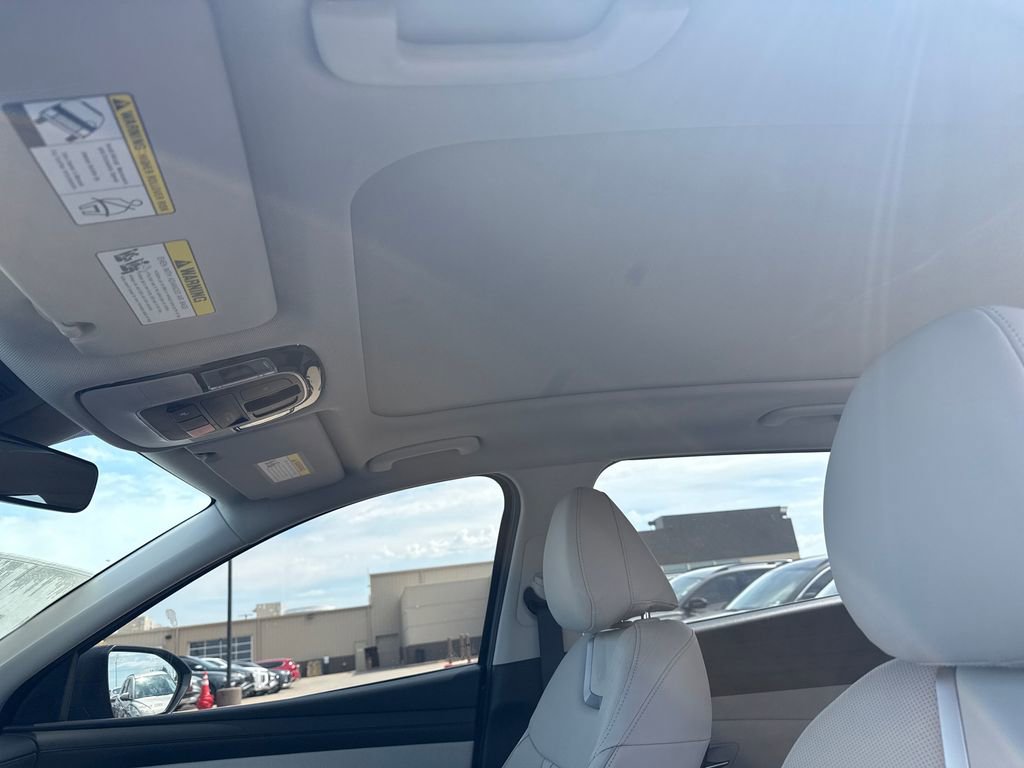 New 2026 Hyundai Tucson Limited AWD/4WD image 28