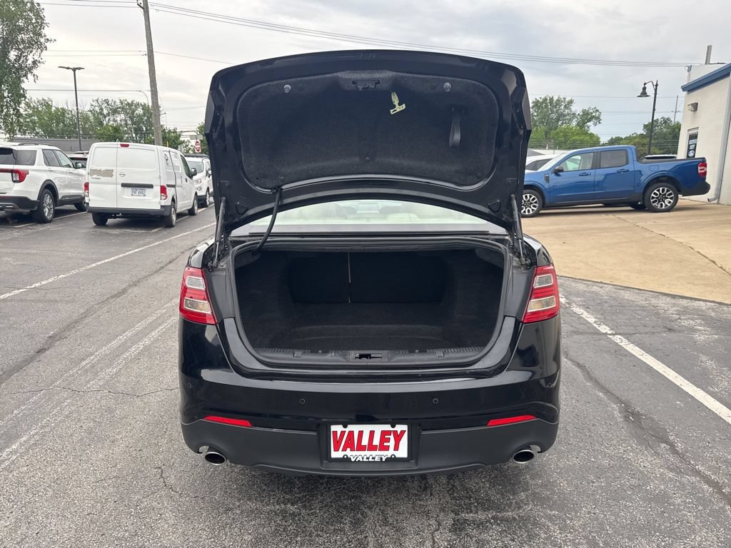 Used 2016 Ford Taurus SEL FWD image 42
