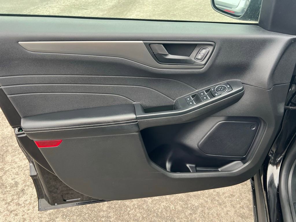 Used 2023 Ford Escape Active w/ Tech Pack #1 image 16