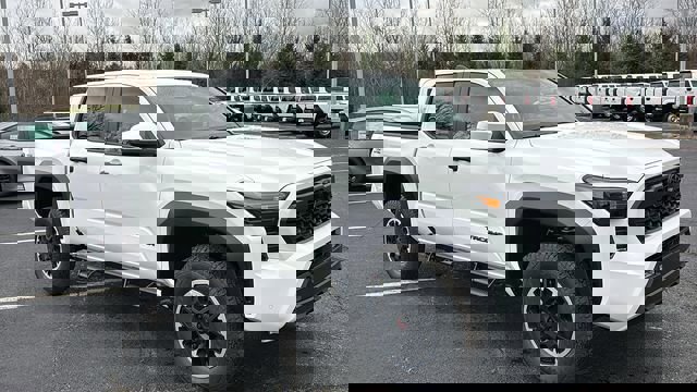 New 2026 Toyota Tacoma TRD Off-Road w/ TRD Off Road Upgrade Package image 31