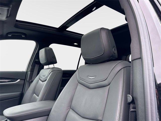 New 2025 Cadillac XT6 Premium Luxury w/ Technology Package image 19