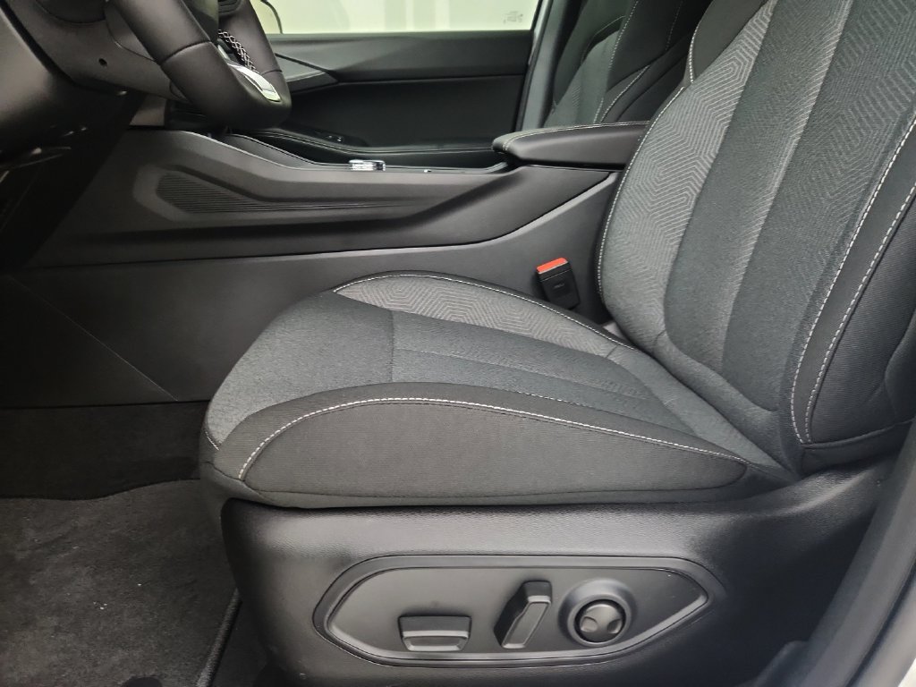New 2026 Jeep Cherokee Laredo AWD/4WD image 20
