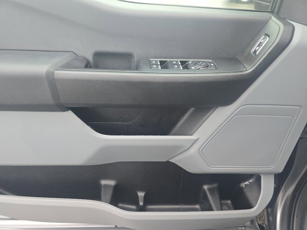 Used 2024 Ford F350 XL image 21