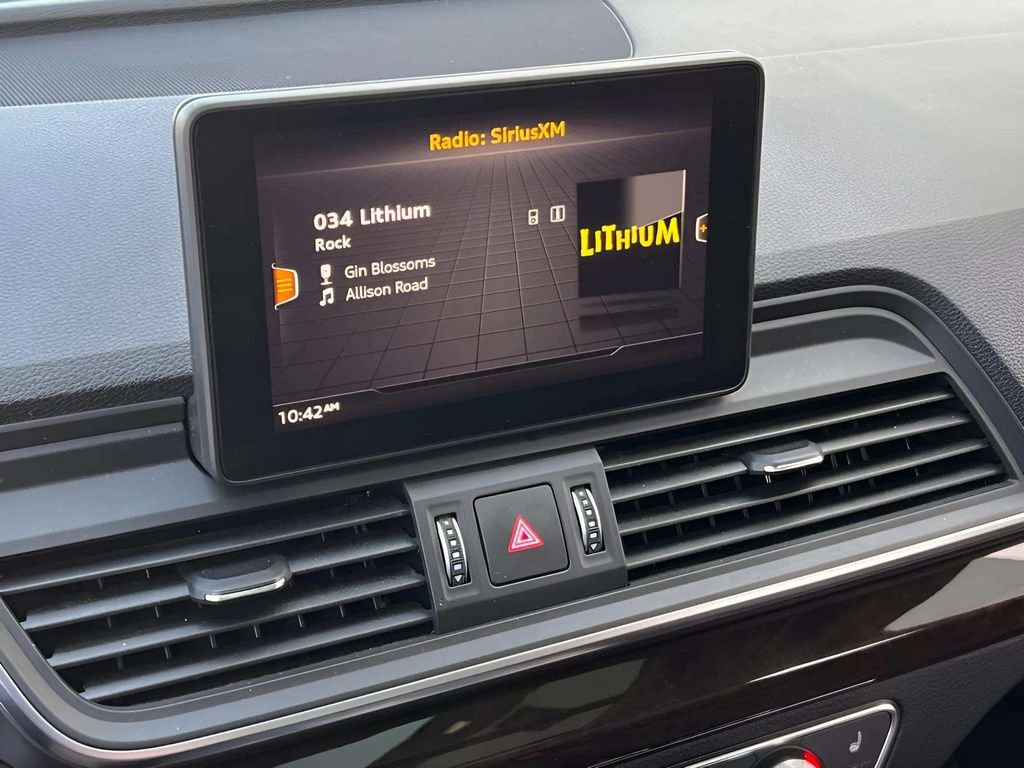 Used 2019 Audi Q5 2.0T Premium w/ Convenience Package image 20