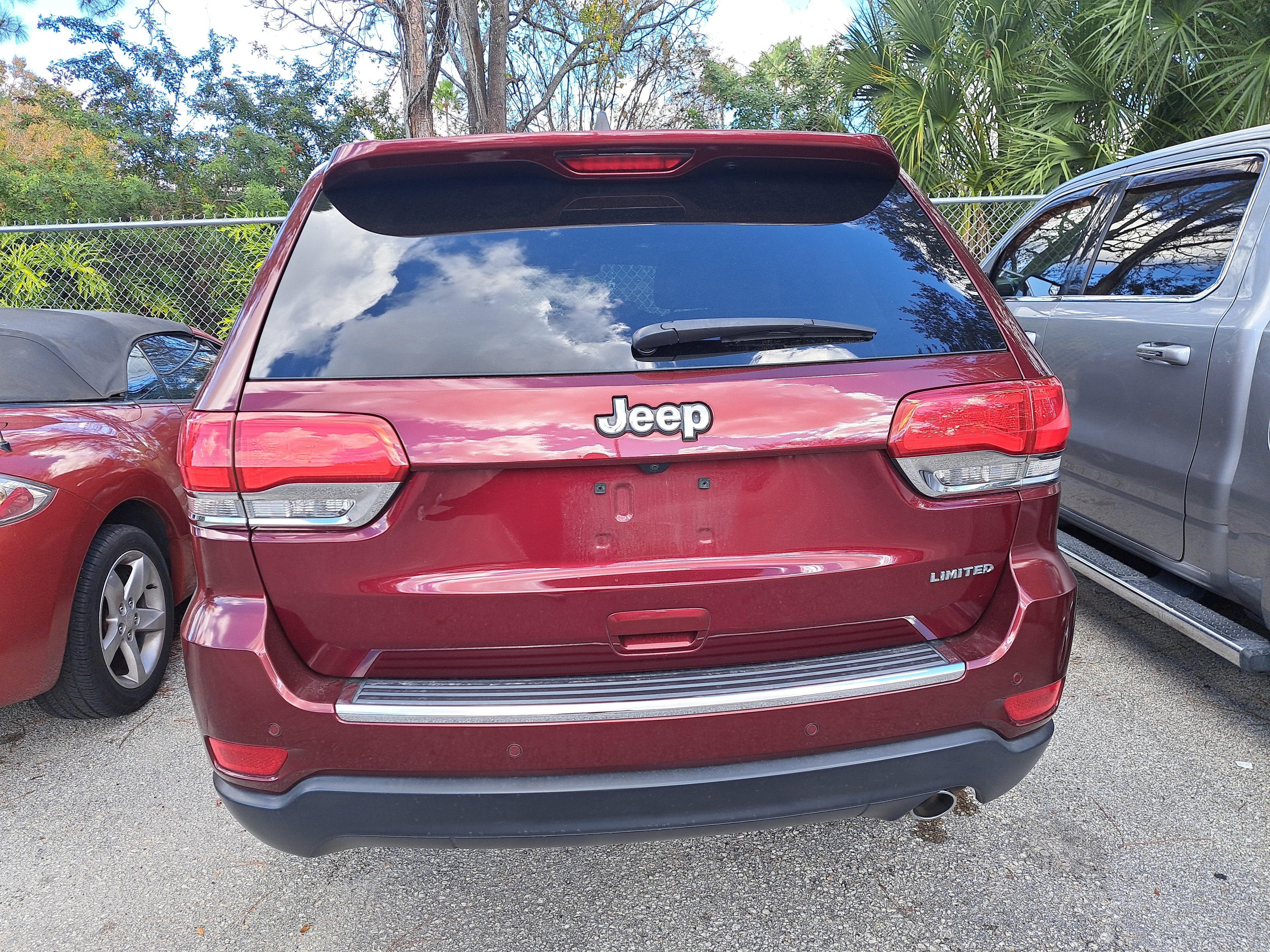 Used 2019 Jeep Grand Cherokee Limited image 7