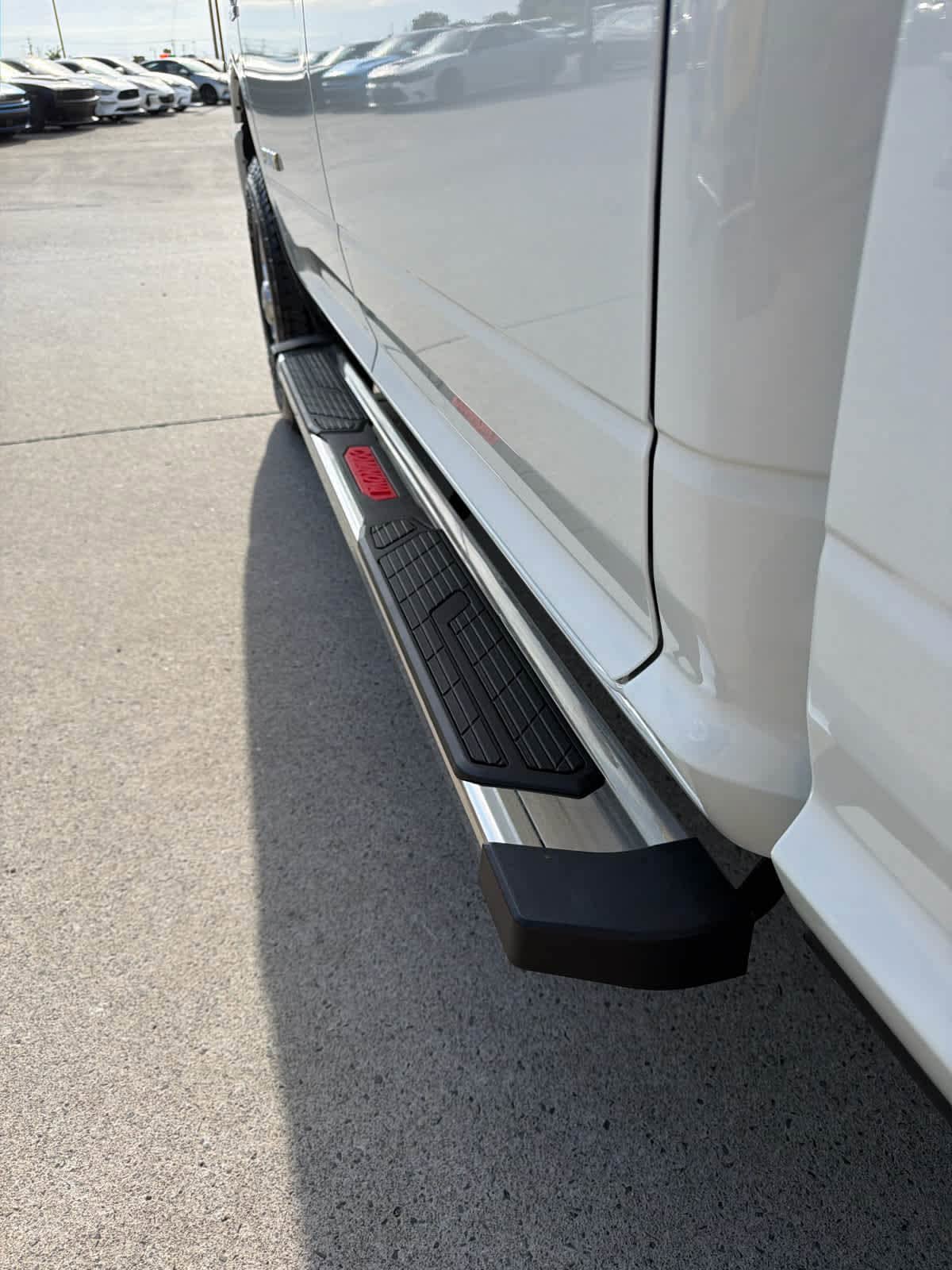 Used 2024 RAM 2500 Laramie w/ Safety Group AWD/4WD image 10