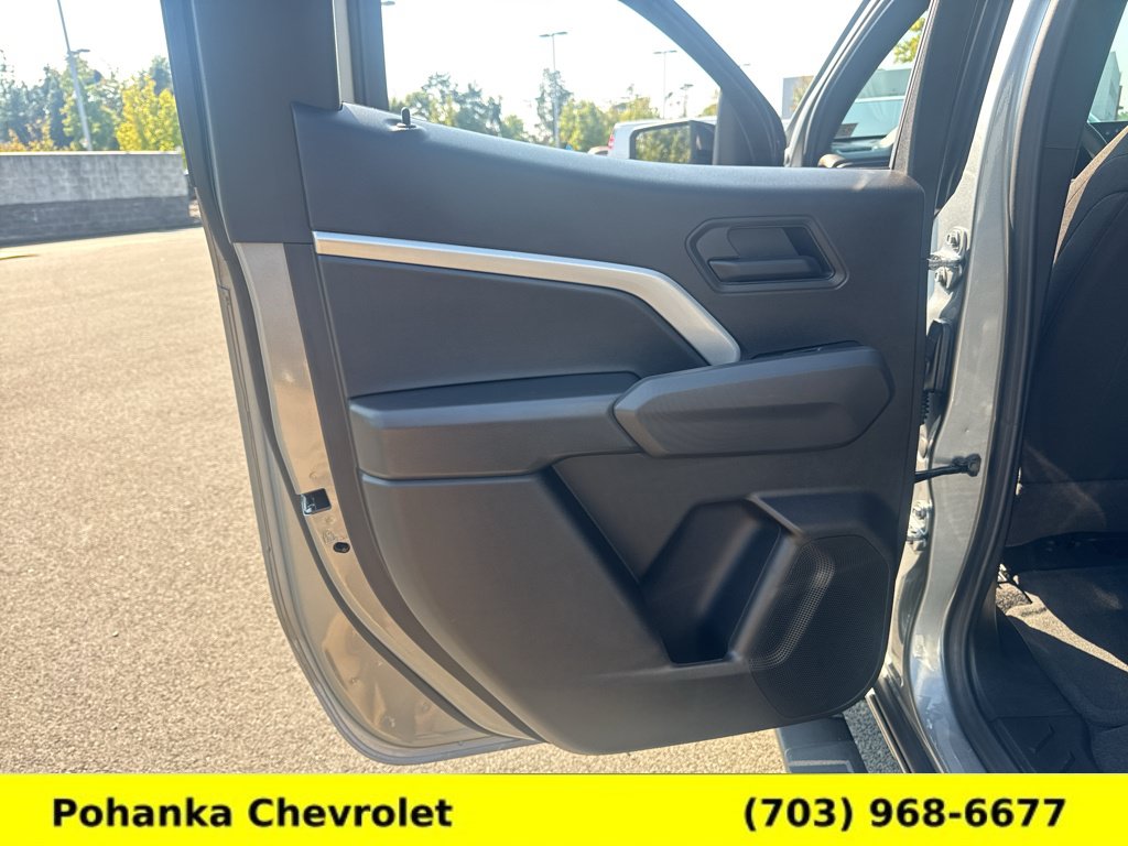 Used 2026 Chevrolet Colorado Trail Boss AWD/4WD image 25