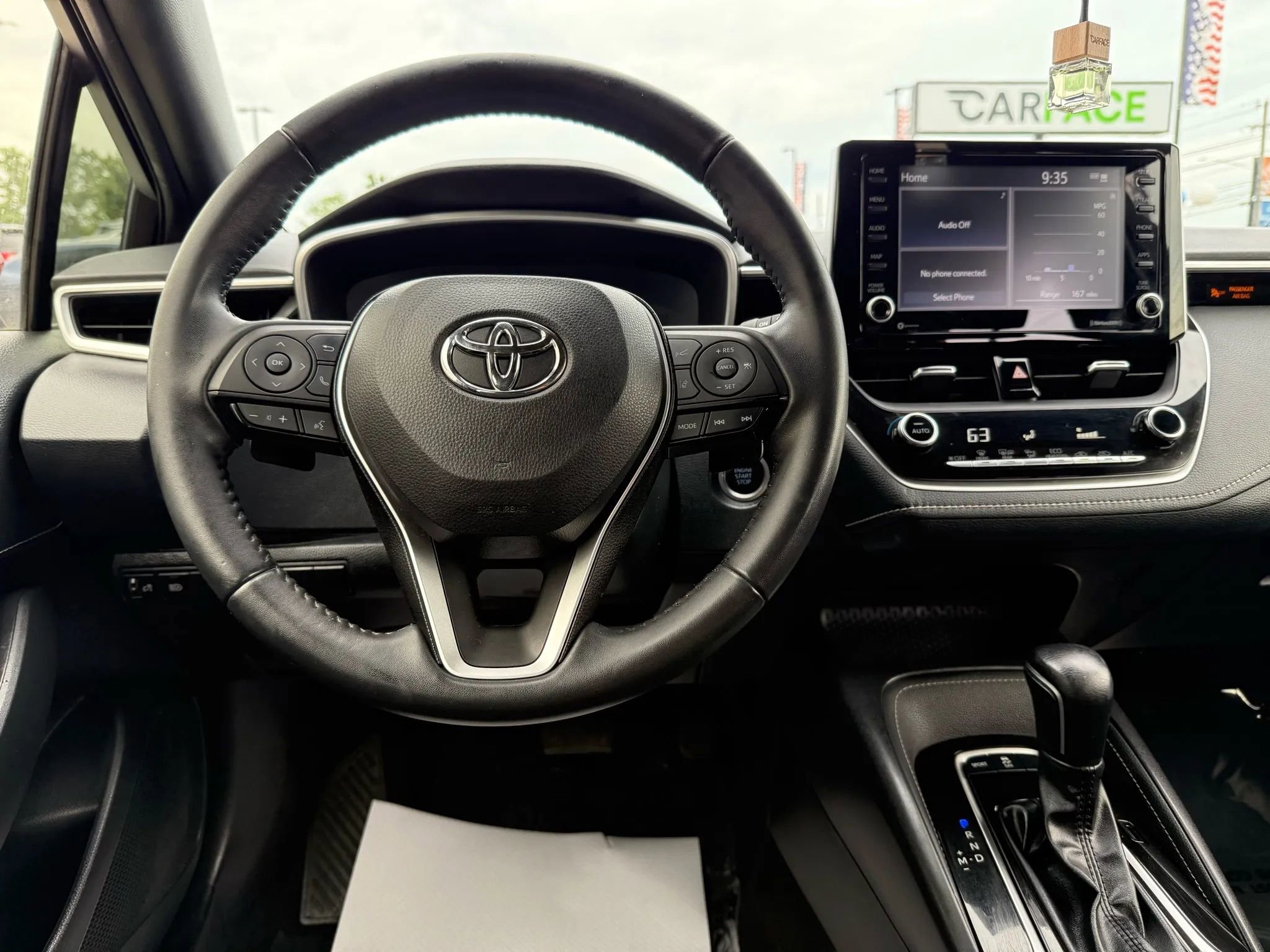 Used 2022 Toyota Corolla Hatchback image 25