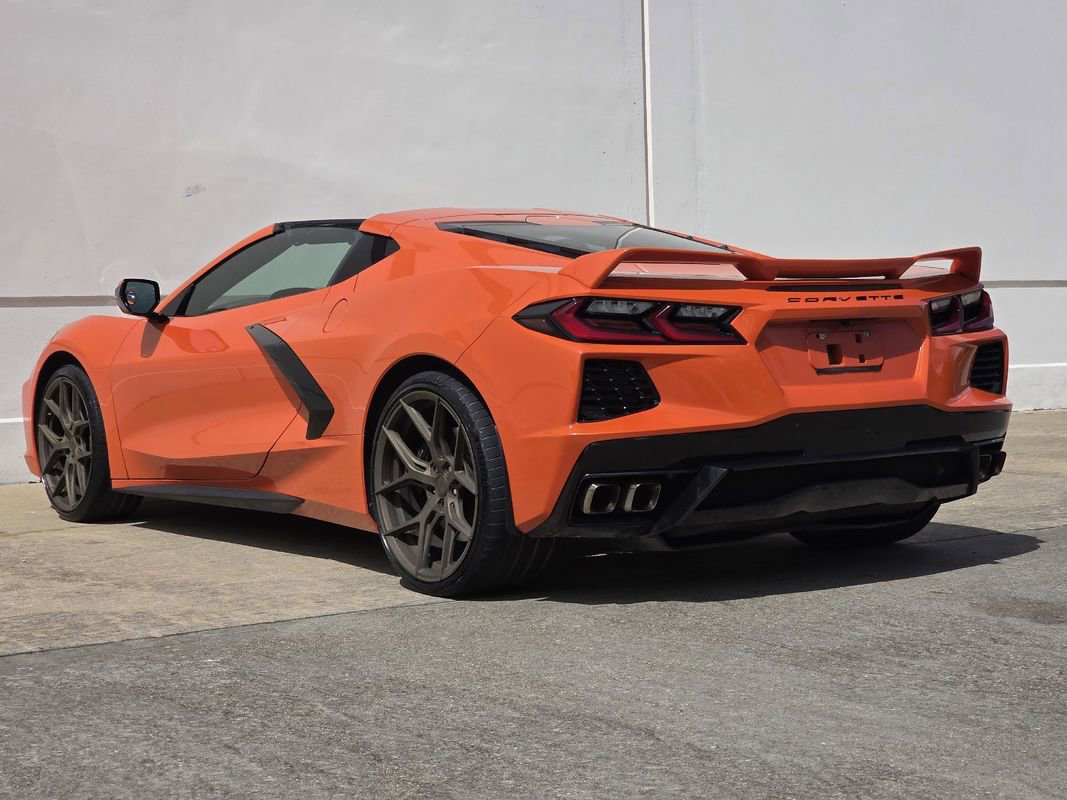 Used 2020 Chevrolet Corvette Stingray Coupe w/ Z51 Performance Package image 3