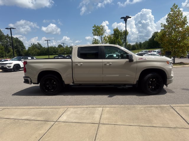 Used 2026 Chevrolet Silverado 1500 RST AWD/4WD image 6