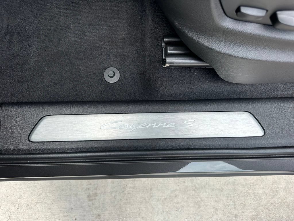 Certified 2026 Porsche Cayenne S AWD/4WD image 21