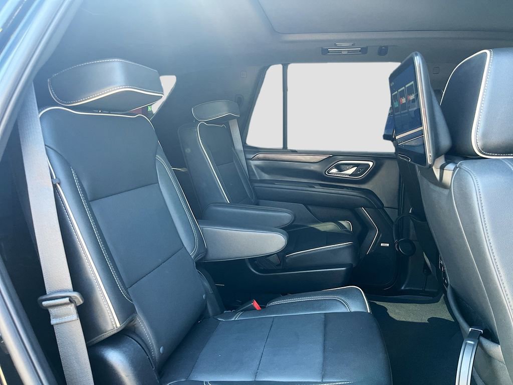 Used 2024 Chevrolet Tahoe Premier w/ Advanced Technology Package AWD/4WD image 31