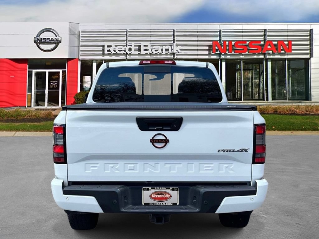 Used 2023 Nissan Frontier PRO-4X w/ Technology Package AWD/4WD image 6