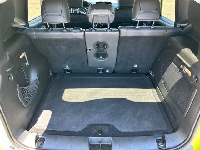 Used 2017 Jeep Renegade Trailhawk w/ Premium Trailhawk Package AWD/4WD image 40