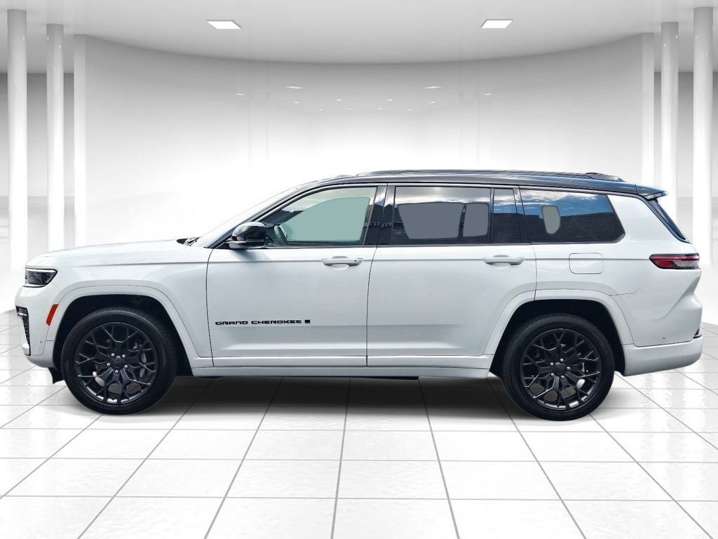 Certified 2026 Jeep Grand Cherokee L Summit w/ Obsidian Package AWD/4WD image 6