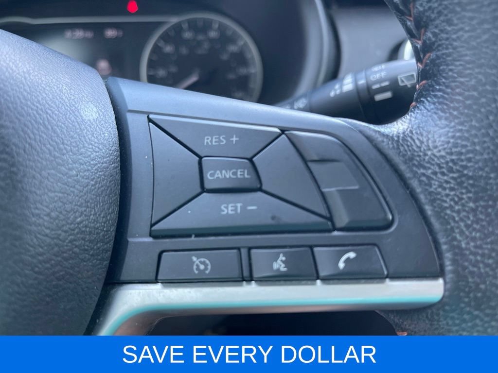 Used 2020 Nissan Kicks SR w/ SR Premium Package FWD image 19