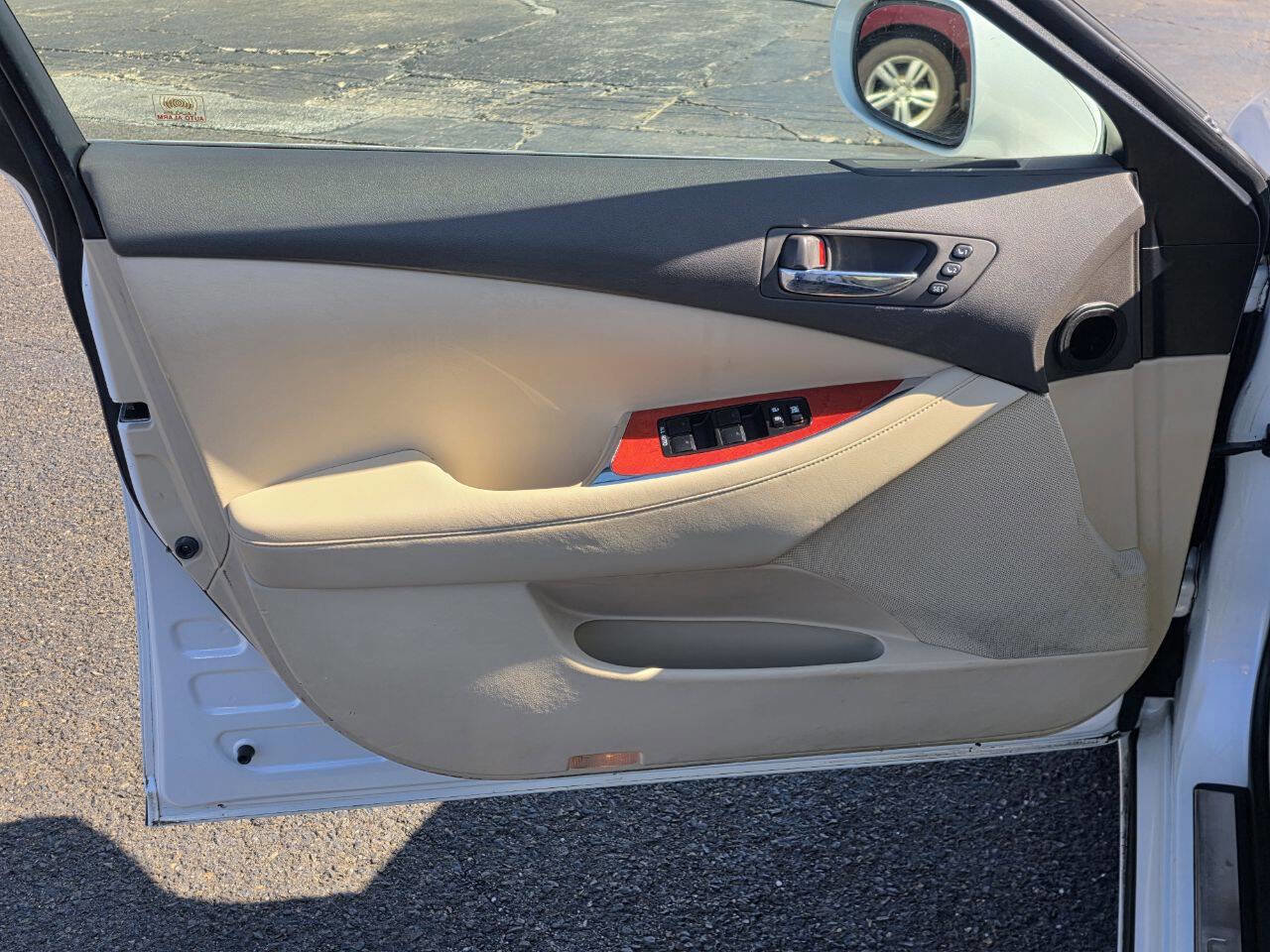 Used 2011 Lexus ES 350 image 9