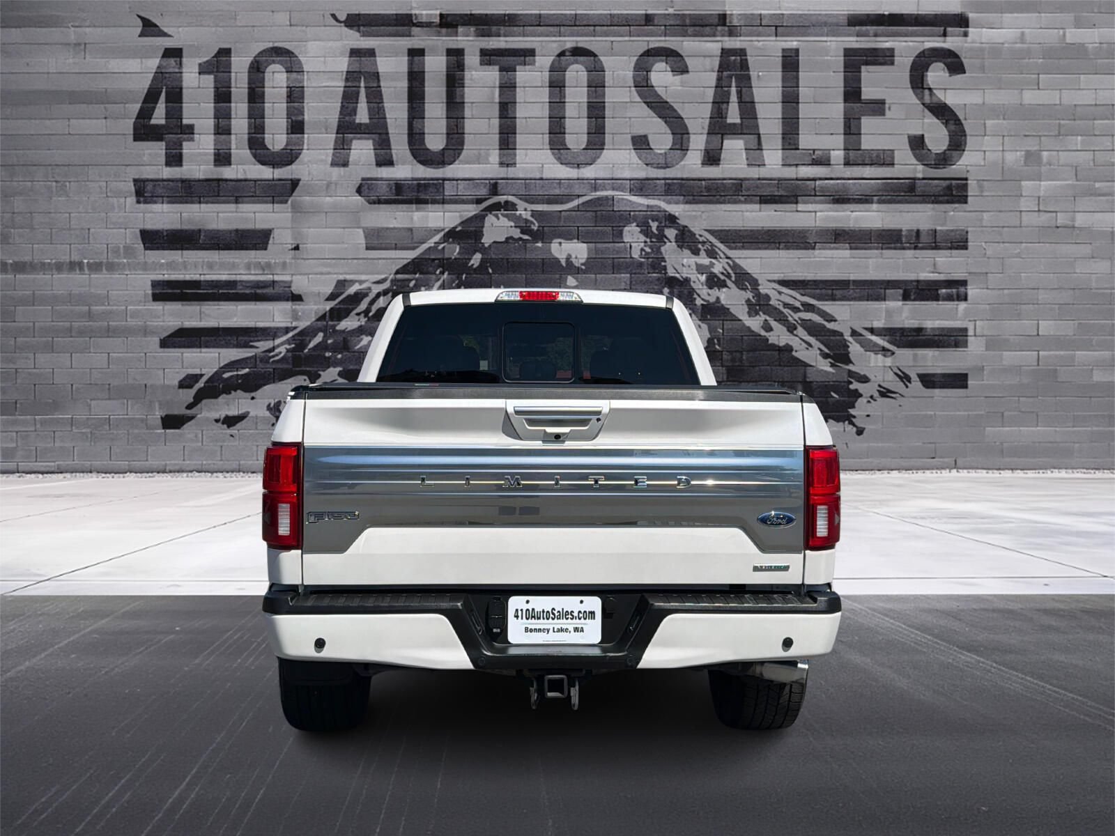Used 2018 Ford F150 Limited AWD/4WD image 4